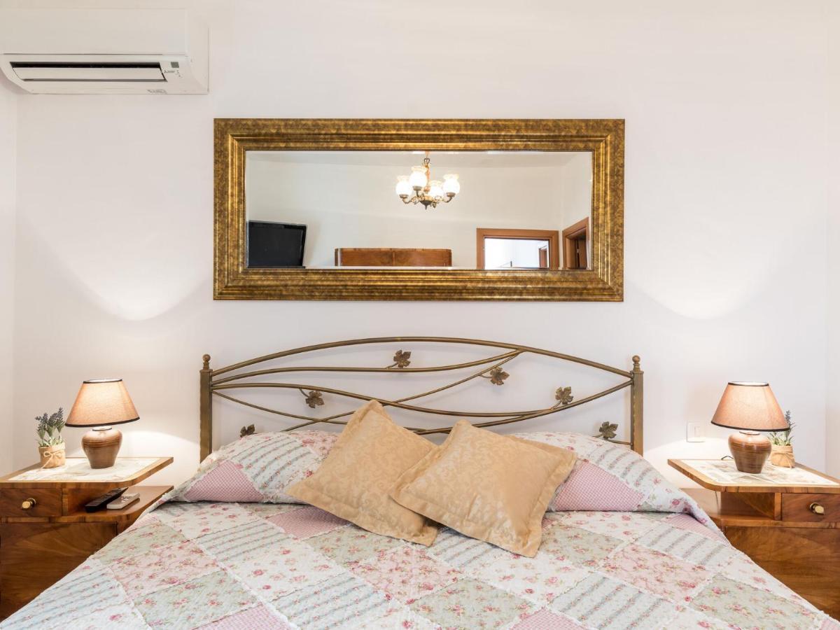 Luxurious Villa In Selca With Pool Dış mekan fotoğraf